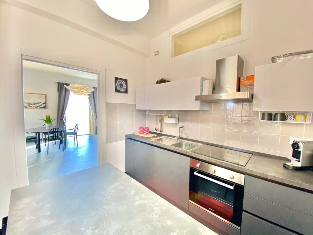 Bright With Sea View Balcony Appartamento